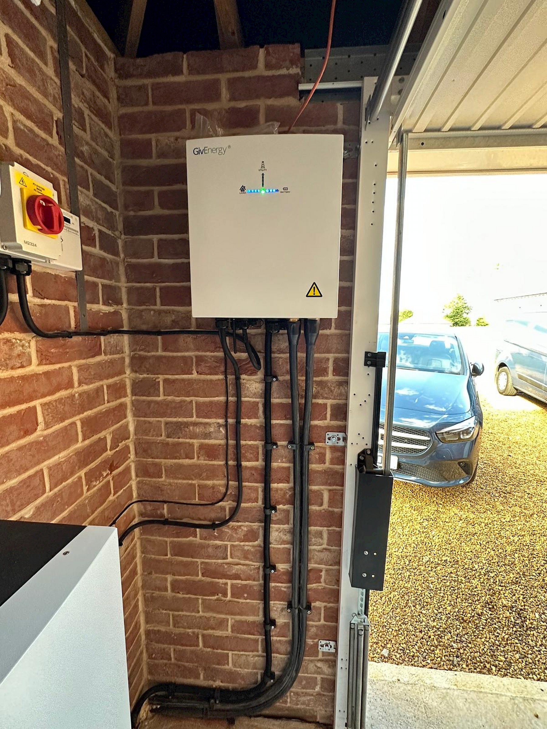 What's a Solar Diverter? How Do They Work? image